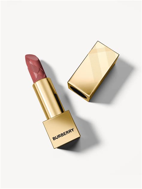 Must Read: Burberry Makeup Returns to U.S., How the